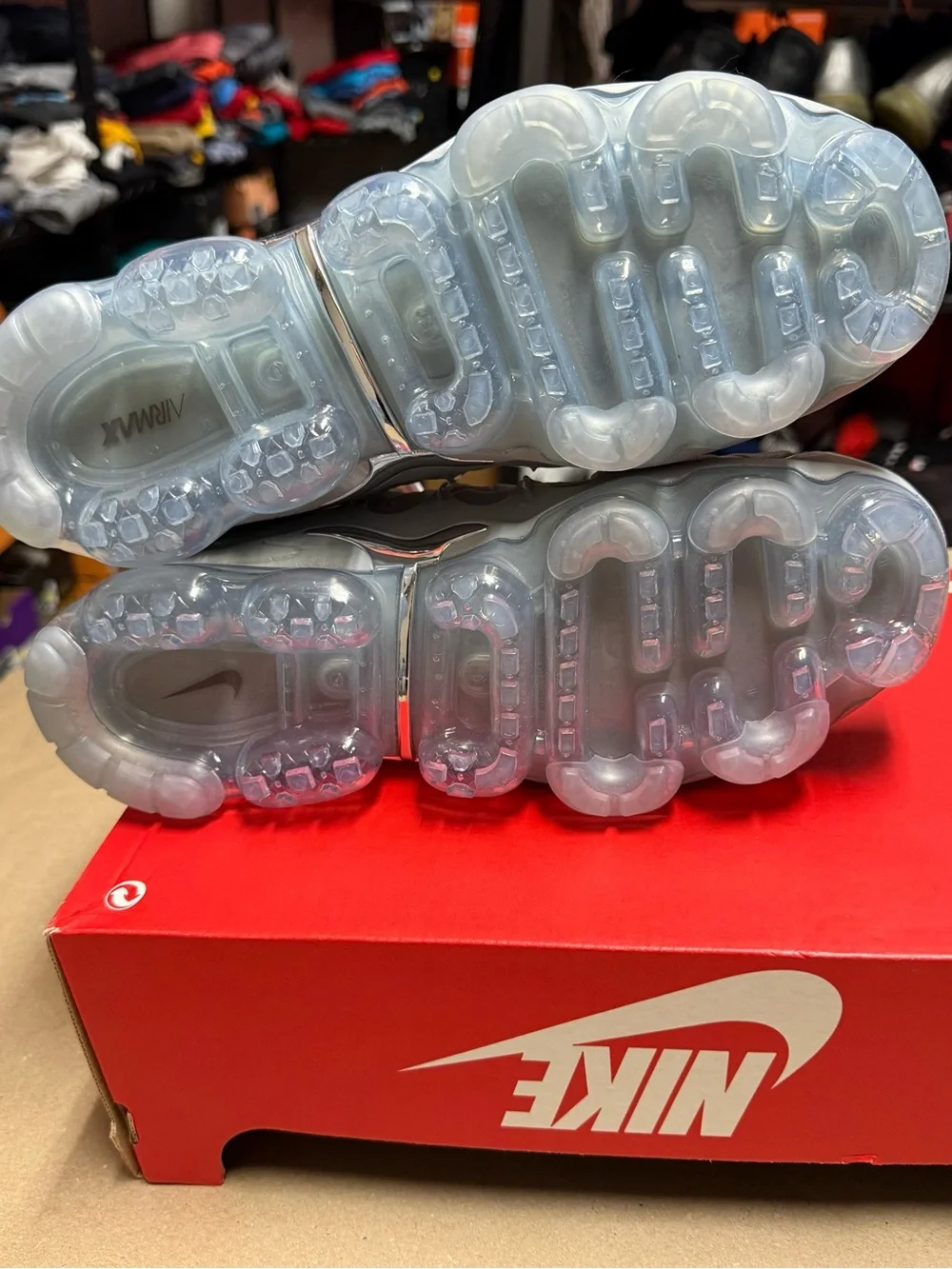 Nike Air Vapormax Plus Wolf Grey Men’s size 10 running shoes NEW!